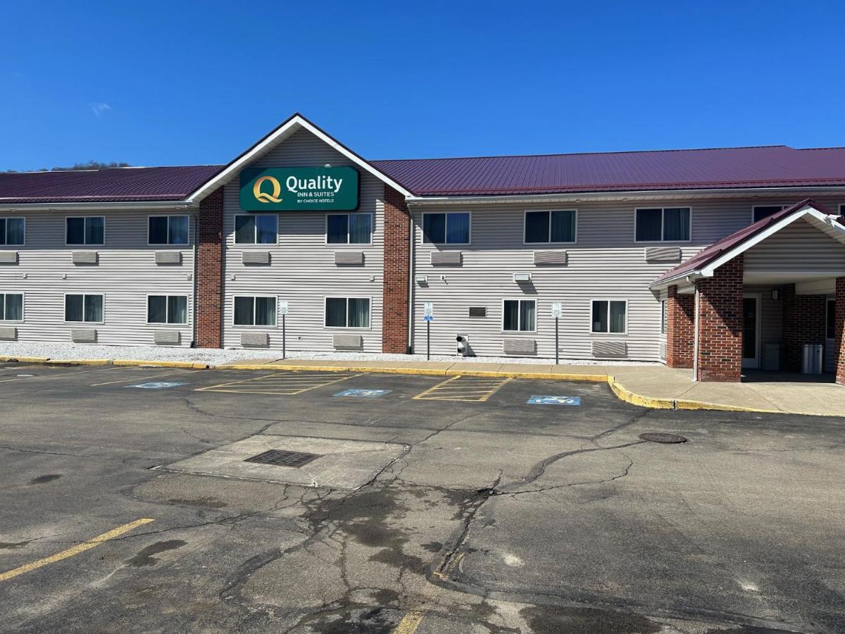 Quality Inn & Suites Bradford Exterior foto