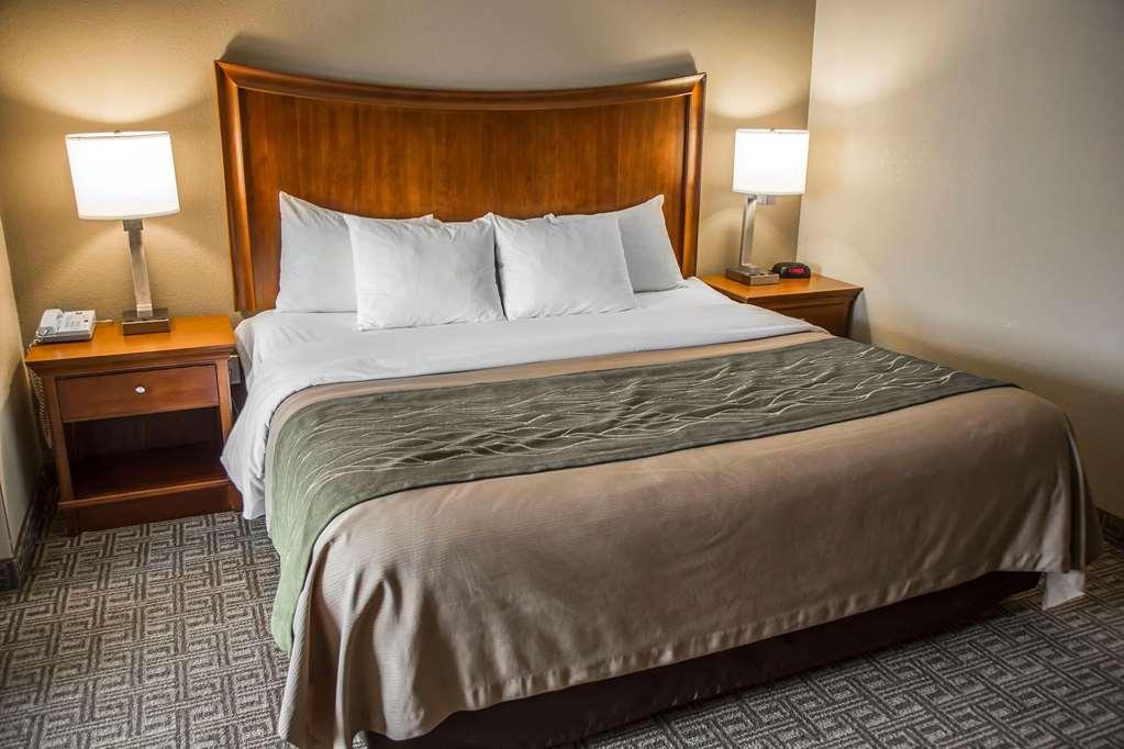 Quality Inn & Suites Bradford Cameră foto