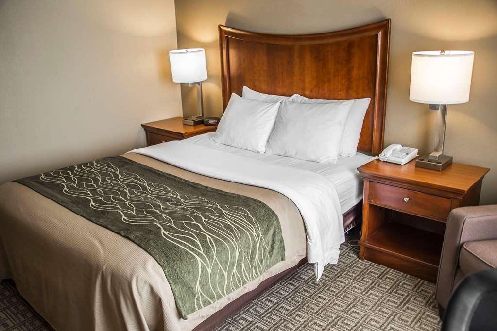 Quality Inn & Suites Bradford Cameră foto