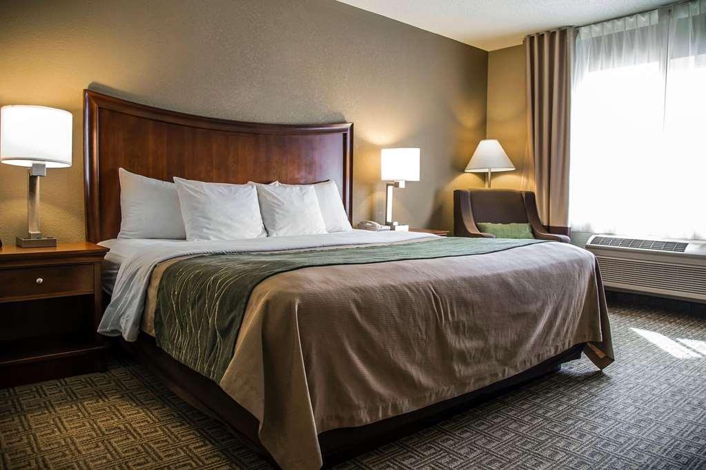 Quality Inn & Suites Bradford Cameră foto