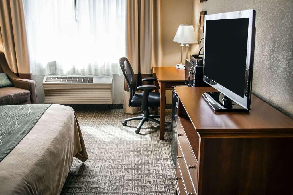 Quality Inn & Suites Bradford Cameră foto