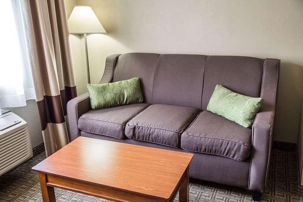 Quality Inn & Suites Bradford Cameră foto